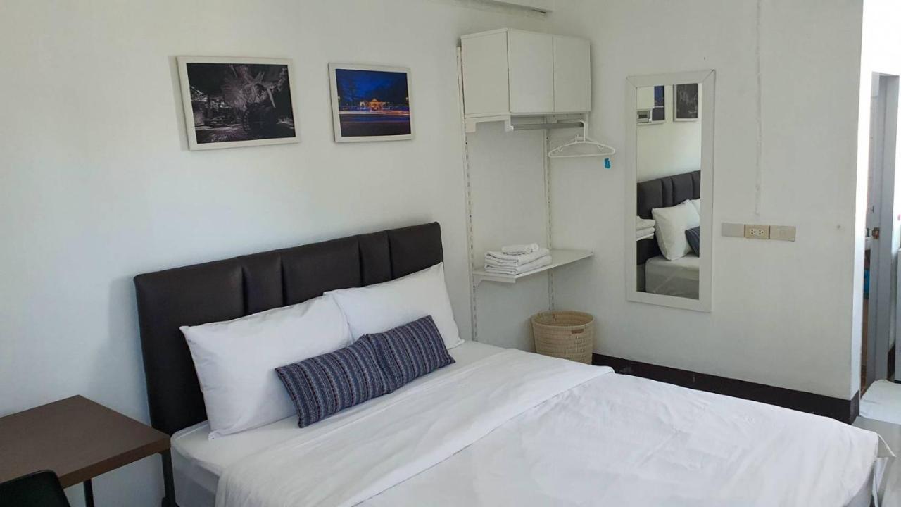 Baan Ploy Inn 2 Čiang Mai Exteriér fotografie